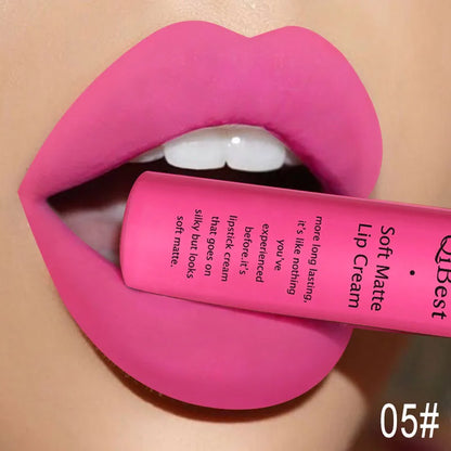 rossetto liquido impermeabile opaco rosa vibrante lunga durata labbra morbide matte