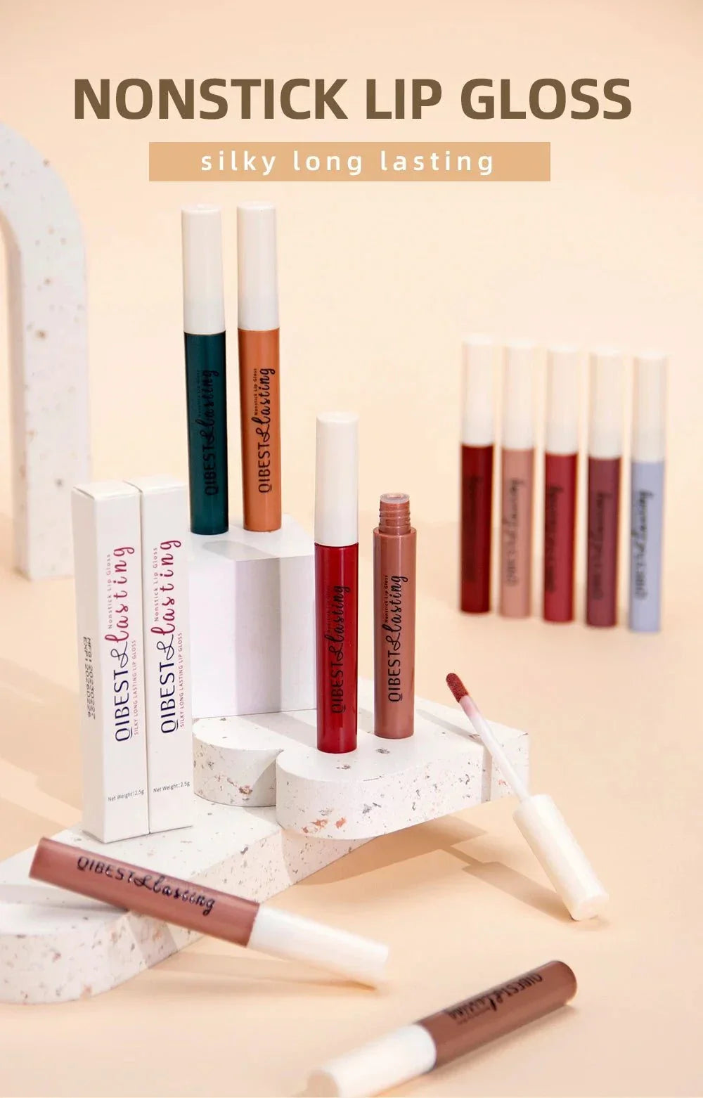 Rossetto liquido opaco impermeabile a lunga durata con pigmento vellutato e tonalità nude e rosse
