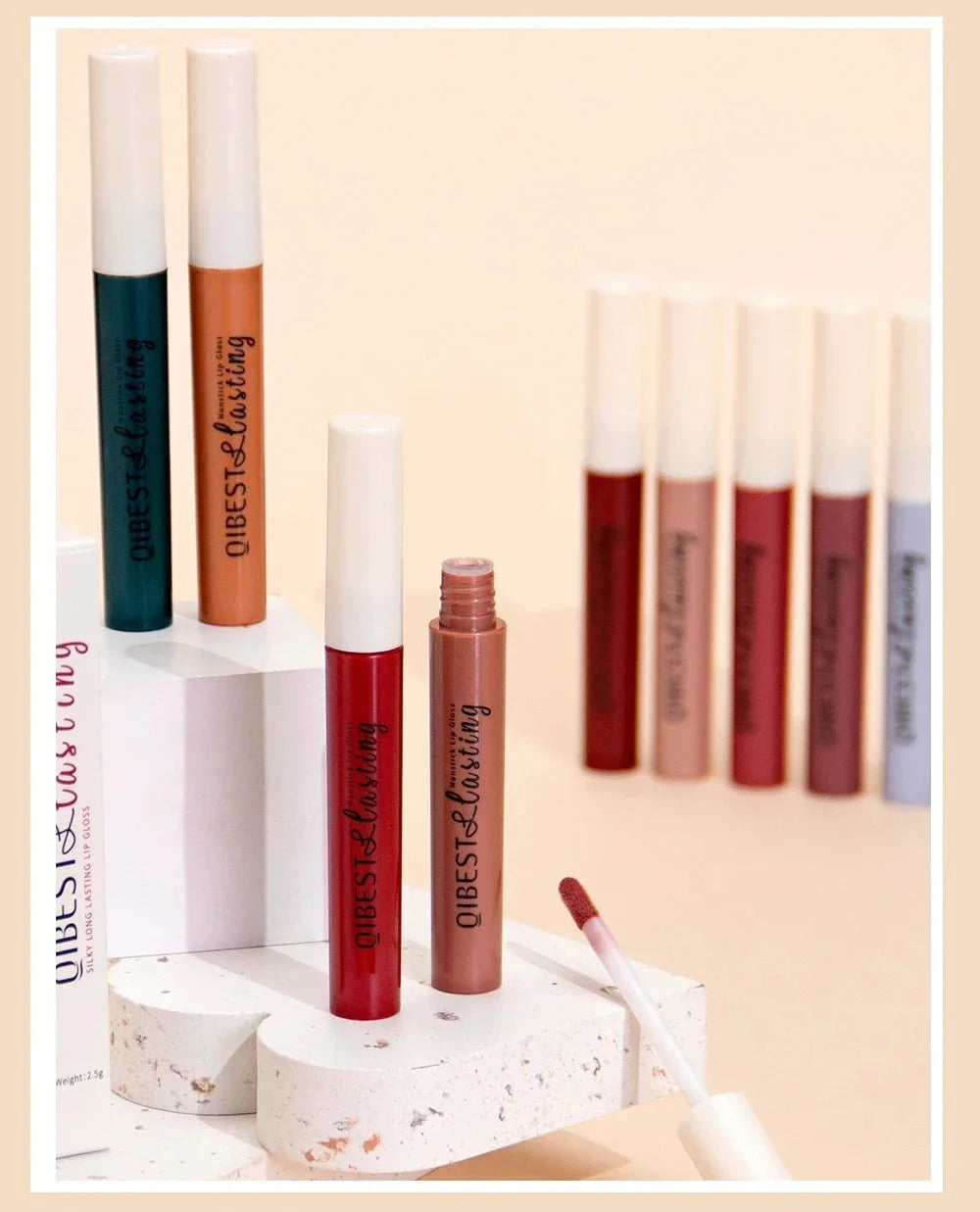 Rossetto liquido opaco impermeabile lunga durata varie tonalità nude e rosse in tubetto con applicatore