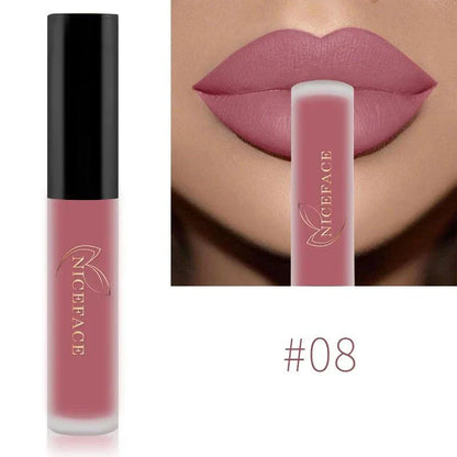 Rossetto liquido nudo effetto velluto opaco lunga durata colore rosa naturale