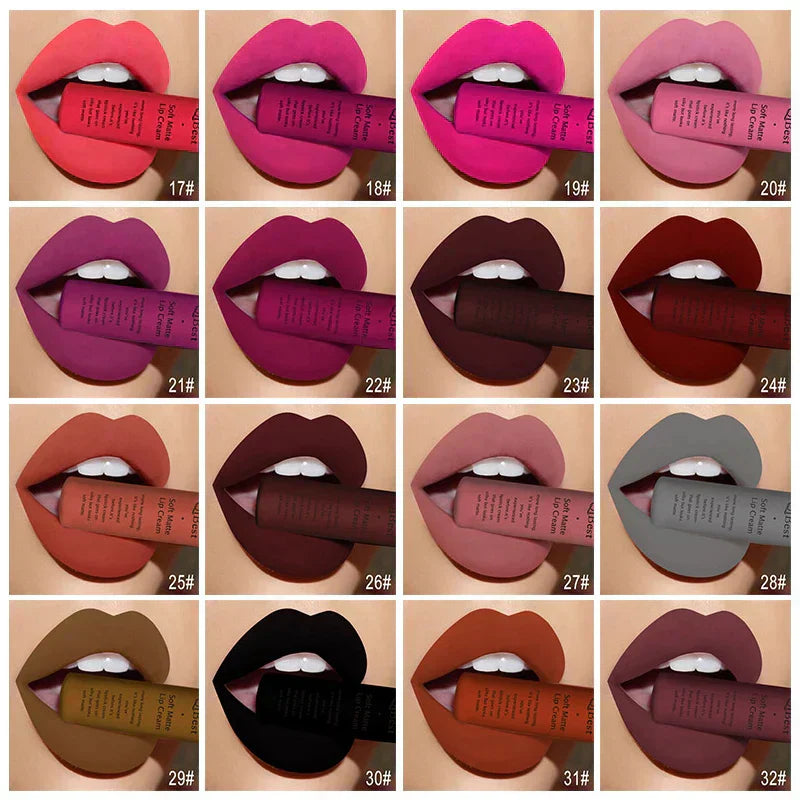 Kit lucidalabbra impermeabile in 34 colori intensi e a lunga durata su labbra vibranti