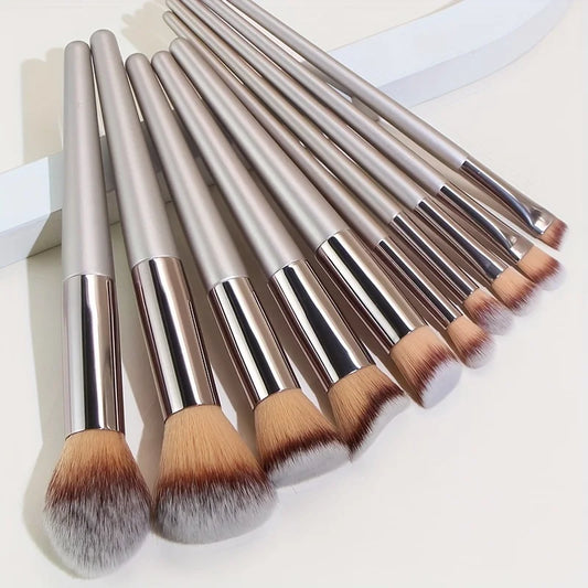 Set completo di pennelli champagne oro