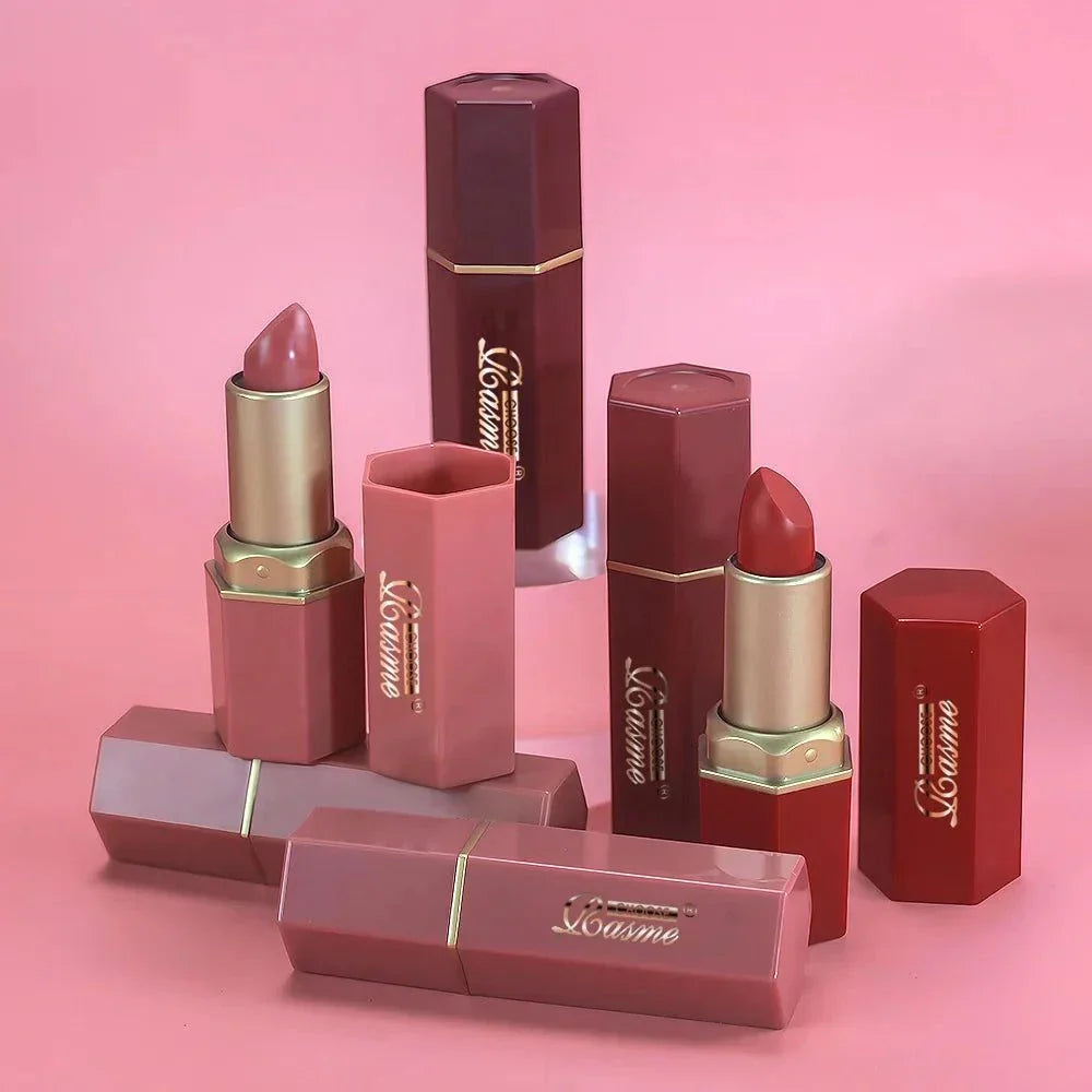 Rossetto a tubo opaco con barra d'oro e glitter perlescenti, set da 6 colori in tonalità rosa e rosso, packaging esagonale elegante