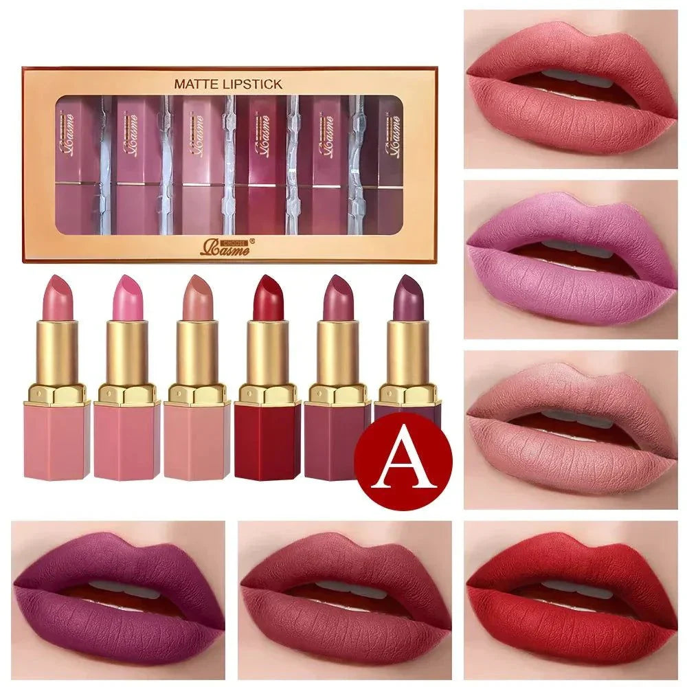 Set di 6 rossetti a tubo opachi con barra dorata e glitter perlescenti, tonalità varie su labbra