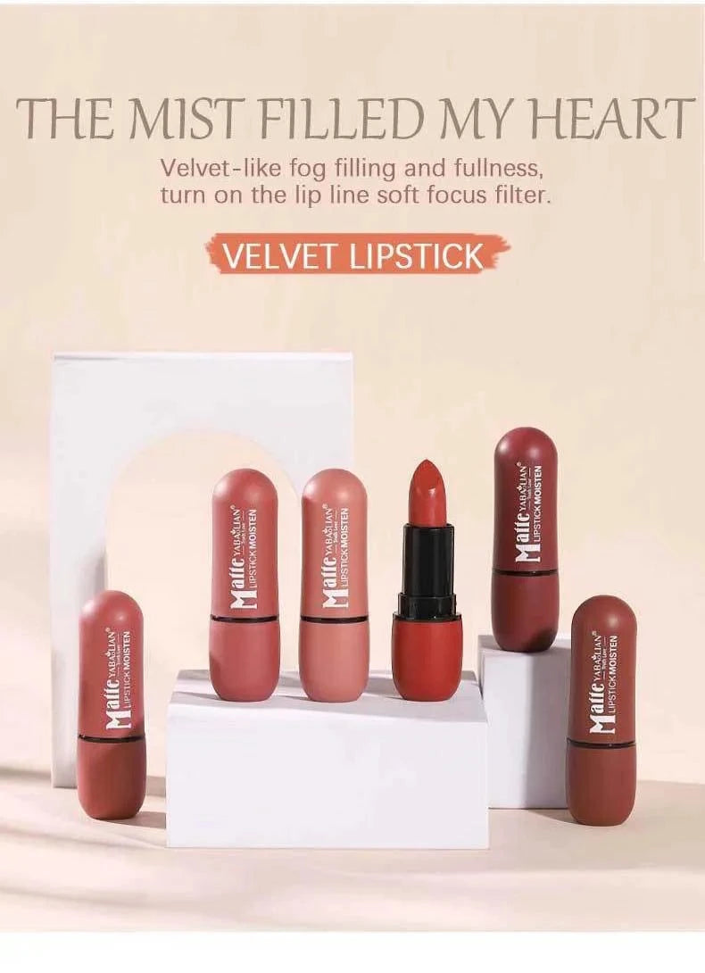 rossetto opaco vellutato in 6 colori per labbra idratanti e lisce