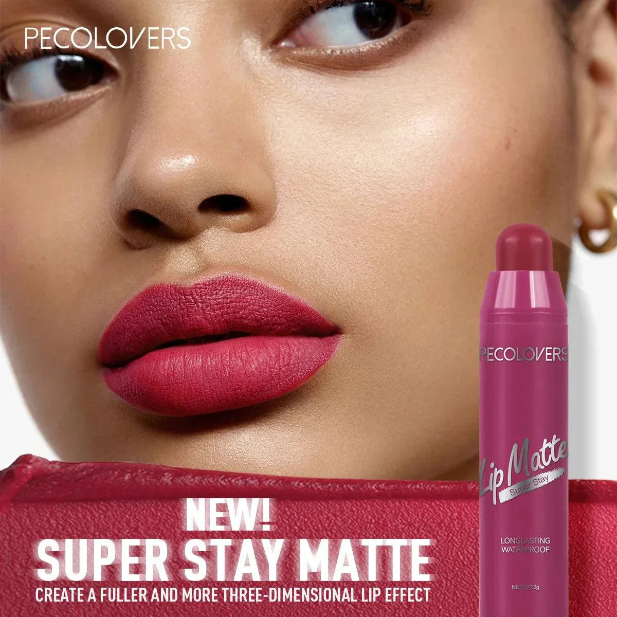 Penna per rossetto opaco in velluto colorato a lunga durata, impermeabile e facile da applicare.