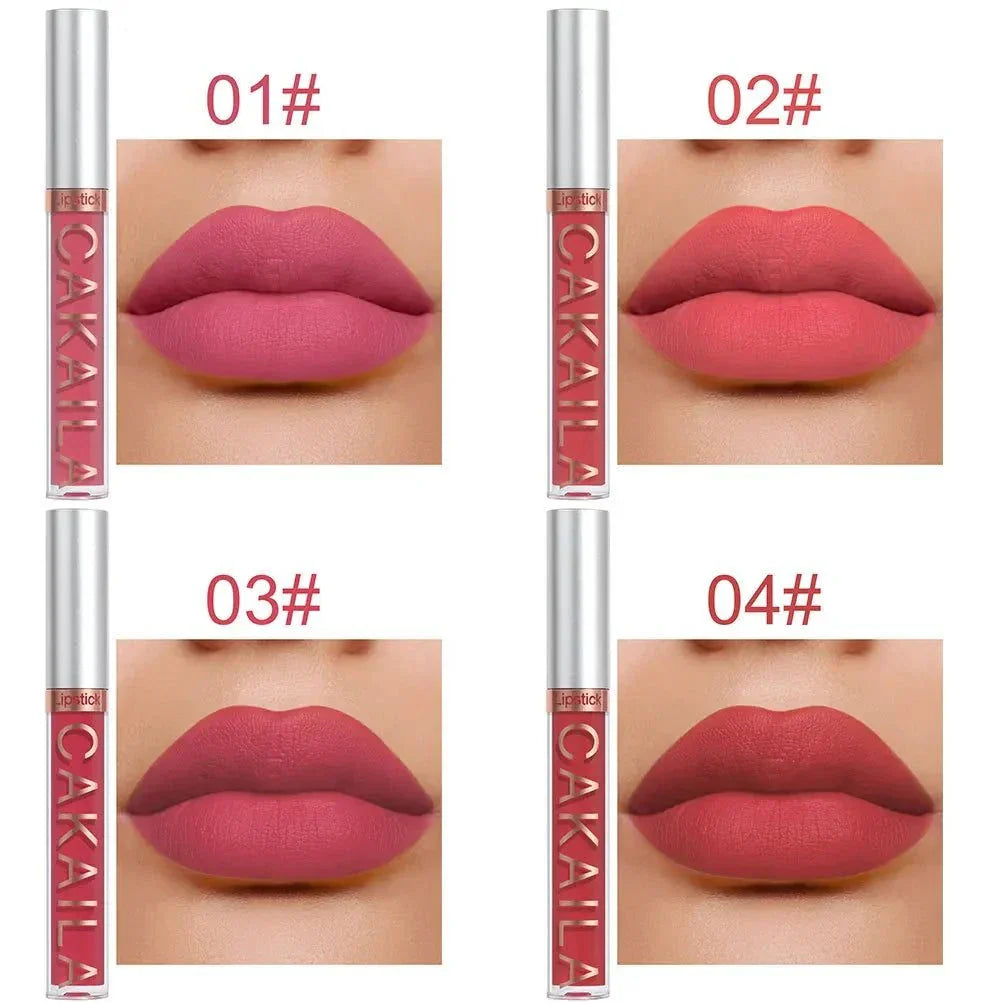 Set di 4 rossetti liquidi opachi CAKAILA 10 pz/set in tonalità nude su labbra donna