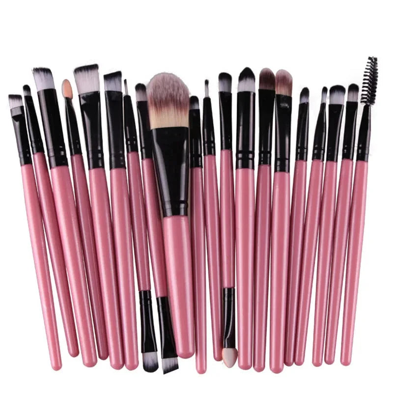 Set di pennelli correttore trucco