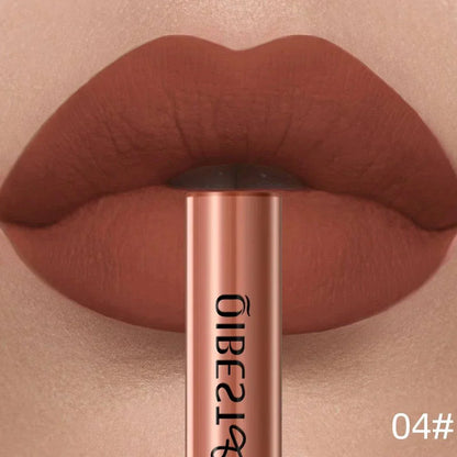 labbra con rossetto liquido opaco marrone nude impermeabile a lunga durata marca QiBest