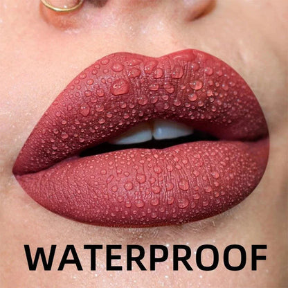 Labbra rossetto liquido opaco impermeabile effetto velluto con gocce d'acqua