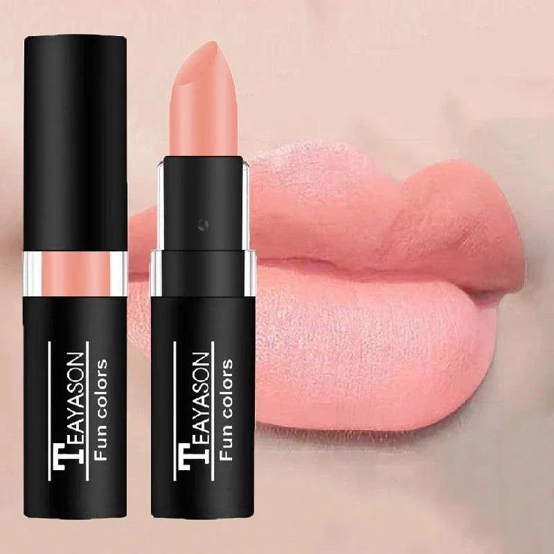 rossetto opaco nero elegante tinta labbra lunga durata effetto velluto impermeabile donna