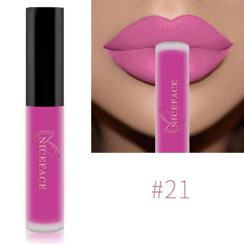 Rossetto liquido nudo velluto opaco lunga durata colore rosa morbido impermeabile