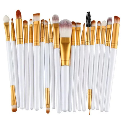 Set di pennelli correttore trucco