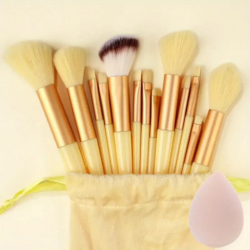 set di pennelli per trucco